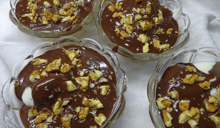 Jak udělat rychlý hruškový dezert do misky | jednoduchý recept Jak udělat rychlý hruškový dezert do misky | jednoduchý recept