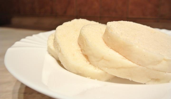 Jak udělat kynuté houskové knedlíky | recept Jak udělat kynuté houskové knedlíky | recept