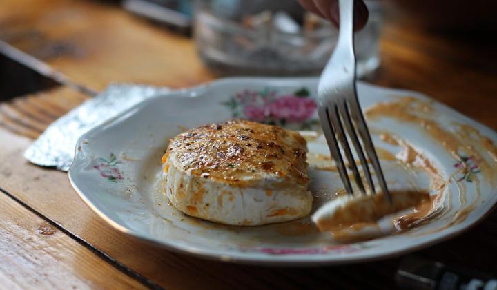 Jak udělat hermelín v listovém těstu | recept Jak udělat hermelín v listovém těstu | recept
