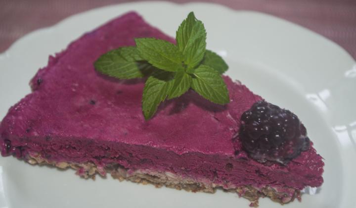 Jak na zdravý nepečený ostružinový dort | recept Jak na zdravý nepečený ostružinový dort | recept