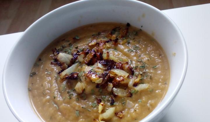 Jak připravit pyré z kořenové zeleniny s restovanou cibulkou | recept Jak připravit pyré z kořenové zeleniny s restovanou cibulkou | recept