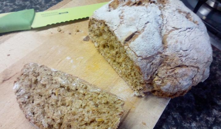 Jak upéct domácí celozrnný chléb s podmáslím | recept Jak upéct domácí celozrnný chléb s podmáslím | recept