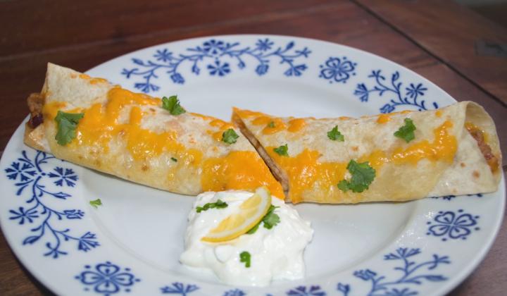 Jak připravit enchiladas s masem a zeleninou | recept Jak připravit enchiladas s masem a zeleninou | recept