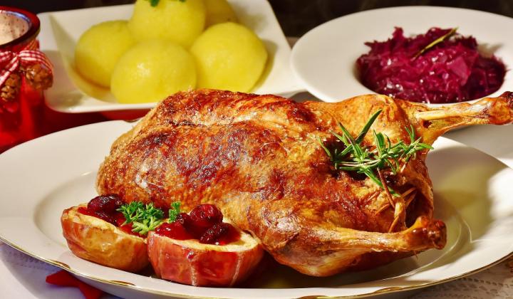 Jak upéct kachnu – kachna pečená na kmínu | recept