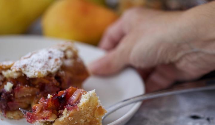 Jak upéct rebarborový sypaný koláč s ovesnými vločkami | recept Jak upéct rebarborový sypaný koláč s ovesnými vločkami | recept