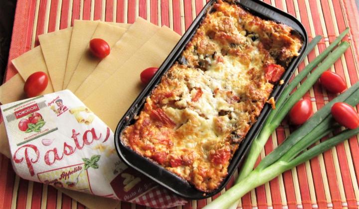 Bezmasé smetanové lasagne s pórkem a červenou čočkou Jak na bezmasé smetanové lasagne s pórkem a červenou čočkou