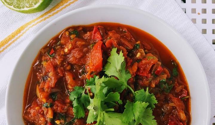 Jak připravit rajčatovou salsu s chilli | recept Jak připravit rajčatovou salsu s chilli | recept