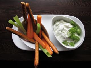 Jak udělat dip s jarní cibulkou | recept na domácí dip Jak udělat dip s jarní cibulkou | recept na domácí dip