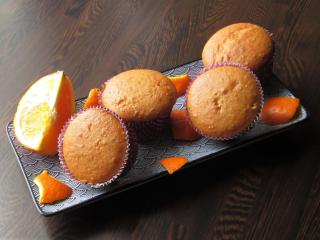 Jak upéct majolkové muffiny s pomerančovým nádechem | recept