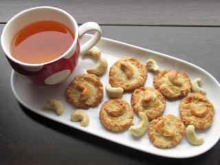 Jak upéct kešu penízky | recept Jak upéct kešu penízky | recept