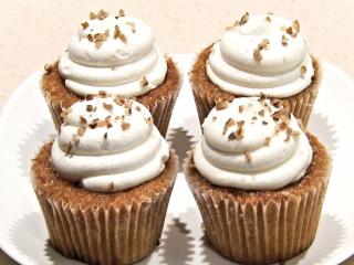 Jak upéct mrkvové cupcakes s tvarohovým krémem | recept Jak upéct mrkvové cupcakes s tvarohovým krémem | recept