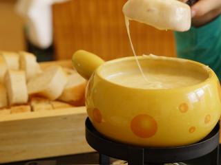 Jak udělat sýrové fondue | recept Jak udělat sýrové fondue | recept