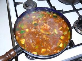 Jak uvařit cuketový guláš | recept Jak uvařit cuketový guláš | recept