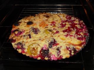 Jak upéct ovocný koláč s drobenkou | recept Jak upéct ovocný koláč s drobenkou | recept