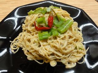 Jak uvařit špagety s omáčkou z vlašských ořechů | recept Jak uvařit špagety s omáčkou z vlašských ořechů | recept