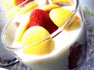 Jak připravit smetanový dezert s ovocem à la Fraisier | recept Jak připravit smetanový dezert s ovocem à la Fraisier | recept