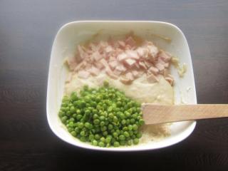 Jak upéct svačinový chlebíček se sýrem a šunkou | recept Jak upéct svačinový chlebíček se sýrem a šunkou | recept