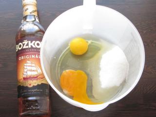 Jak upéct kakaový chlebíček se sušeným ovocem | recept na moučník Jak upéct kakaový chlebíček se sušeným ovocem | recept na moučník