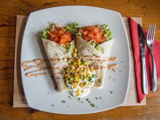 Jak připravit burritos s mletým masem a zeleninou | recept z mezinárodní kuchyně Jak připravit burritos s mletým masem a zeleninou | recept z mezinárodní kuchyně