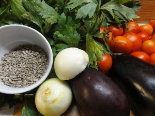 Jak připravit lilkovou směs s rajčaty na těstoviny i k masu | recept Jak připravit lilkovou směs s rajčaty na těstoviny i k masu | recept