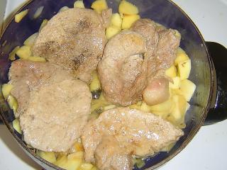 Jak udělat vepřovou krkovici s jablky | recept Jak udělat vepřovou krkovici s jablky | recept
