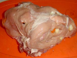 Jak udělat vepřovou kýtu protýkanou a konfitovanou | recept Jak udělat vepřovou kýtu protýkanou a konfitovanou | recept