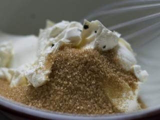 Jak upéct rebarborový koláč s mascarpone