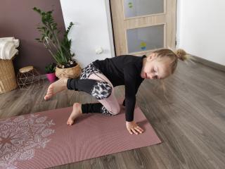 Jak s dětmi rehabilitovat páteř | rady Jak s dětmi rehabilitovat páteř | rady