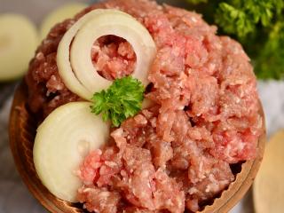 Jak uvařit mleté maso se zelím a rýží | recept Jak uvařit mleté maso se zelím a rýží | recept