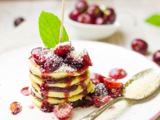 Jak upéct omeletu z ovesných vloček s třešněmi | recept Jak upéct omeletu z ovesných vloček s třešněmi | recept